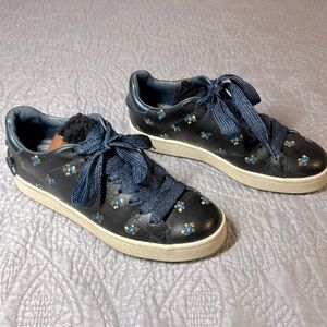 Rare find. Coach black and blue floral leather sneaker